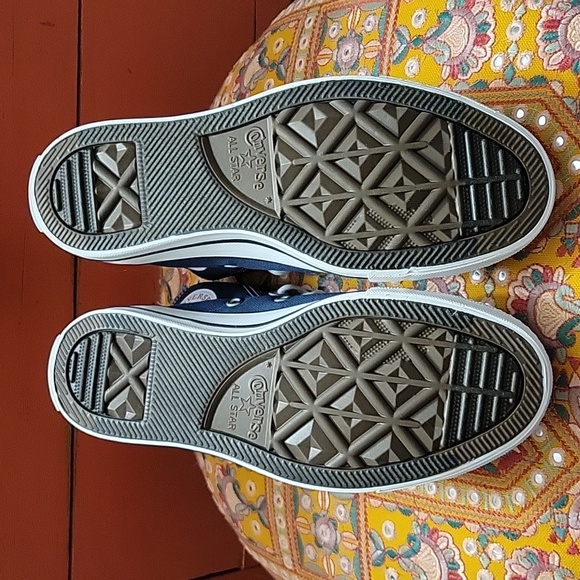 Converse All Star High Tops - Picture 5 of 7